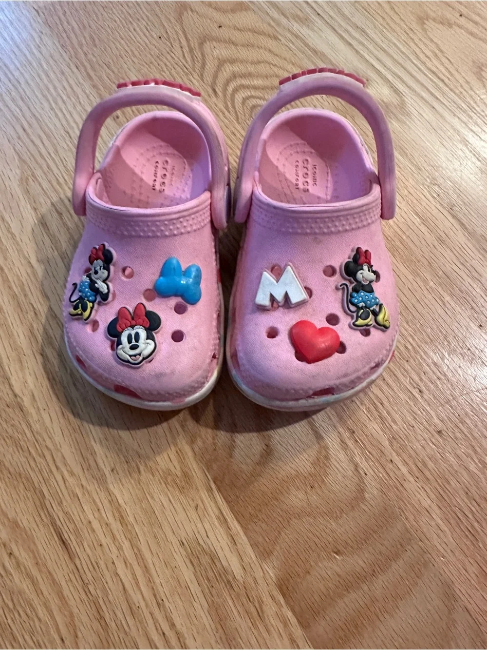 Minnie Mouse Crocs 5C